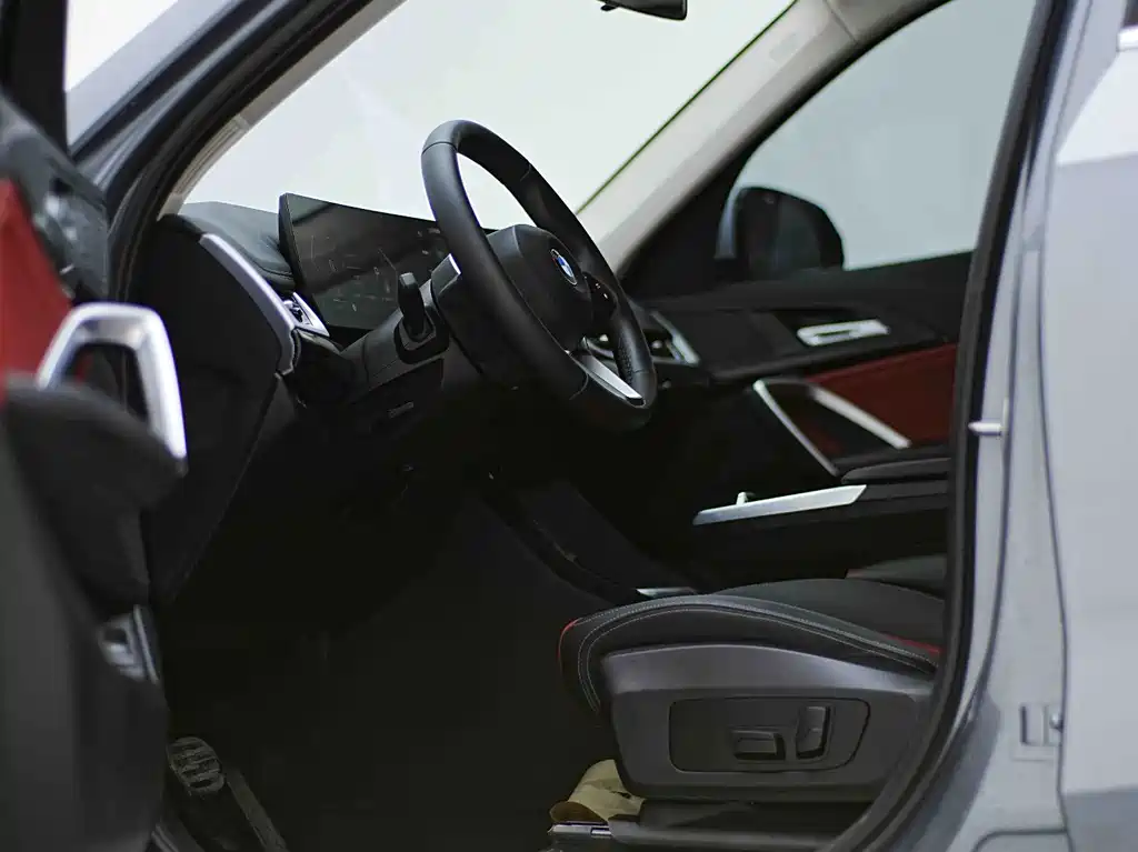 BMW X1 — миниатюра 13