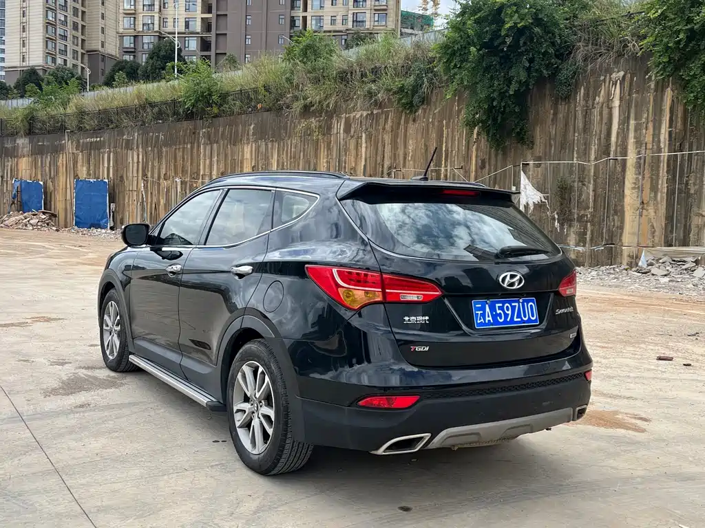 Hyundai Santa Fe — миниатюра 12