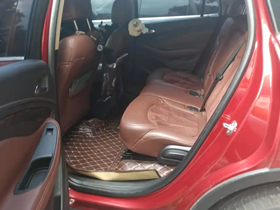 Buick Envision Plus — миниатюра 11