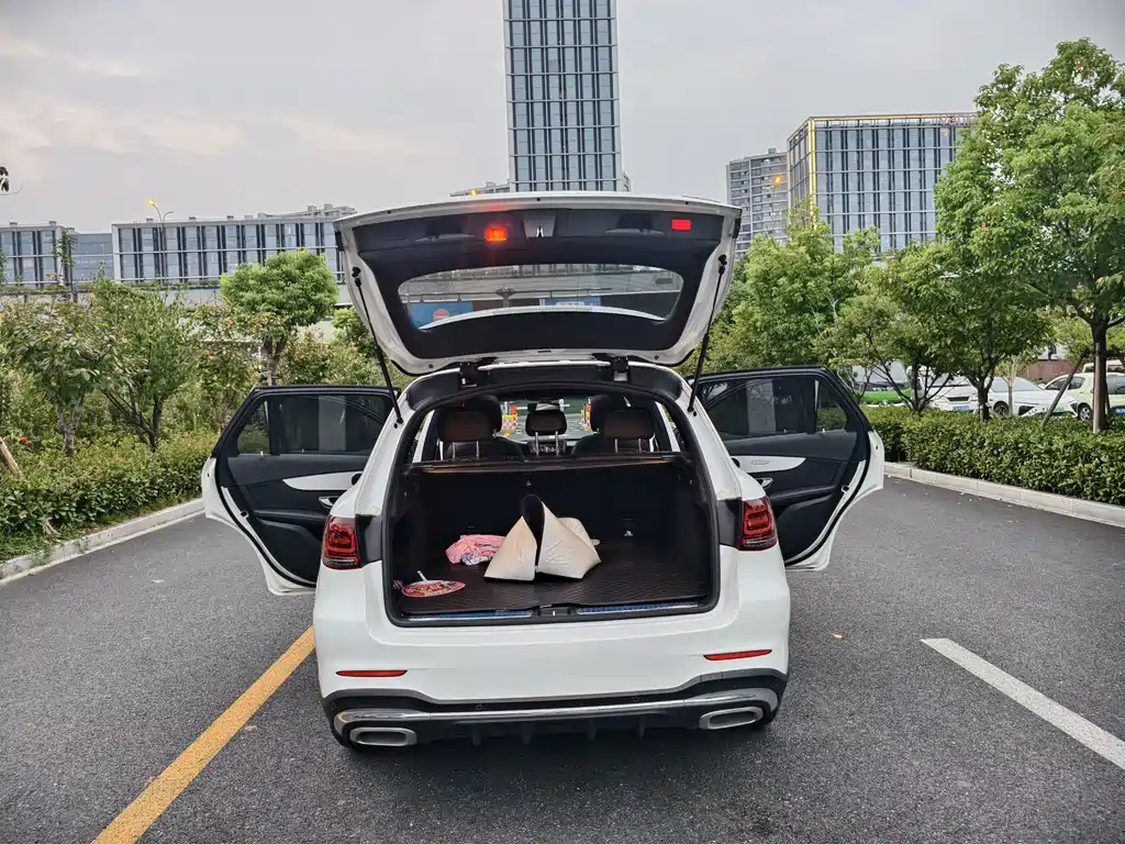 Mercedes-Benz GLC — миниатюра 17