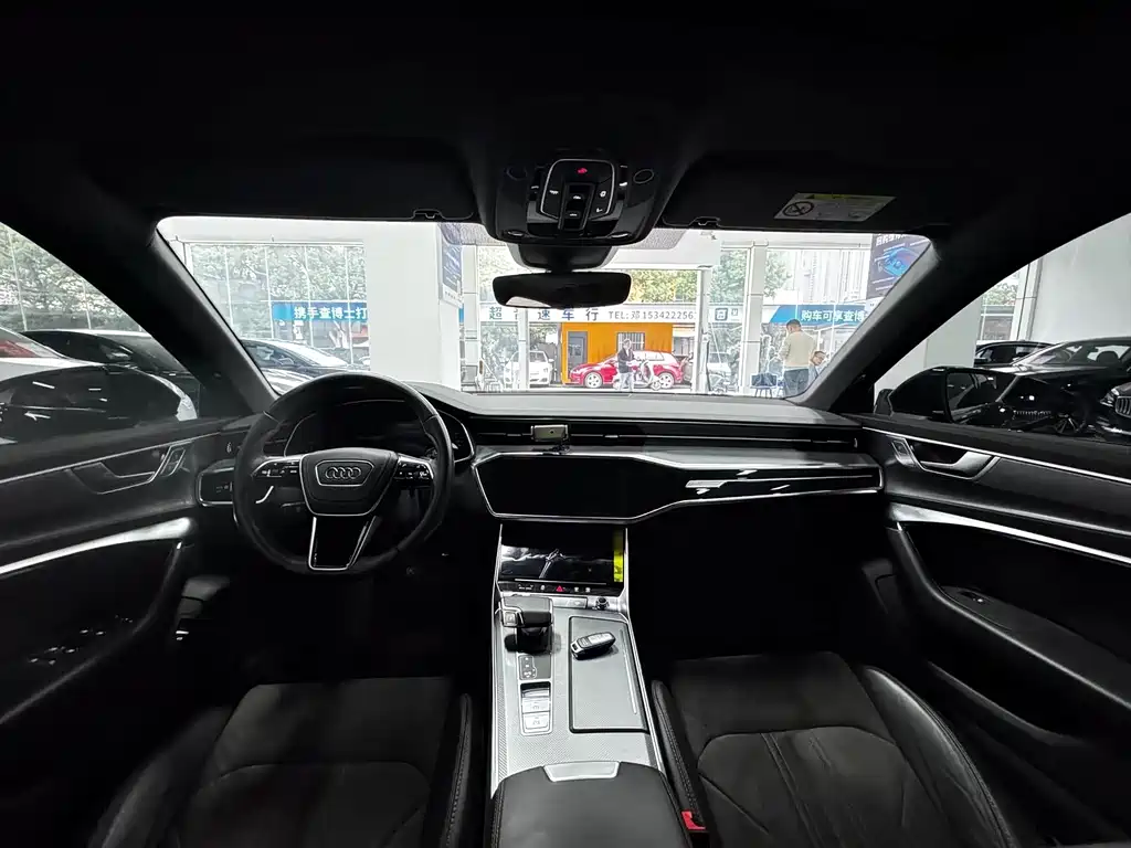 Audi A6L — миниатюра 10