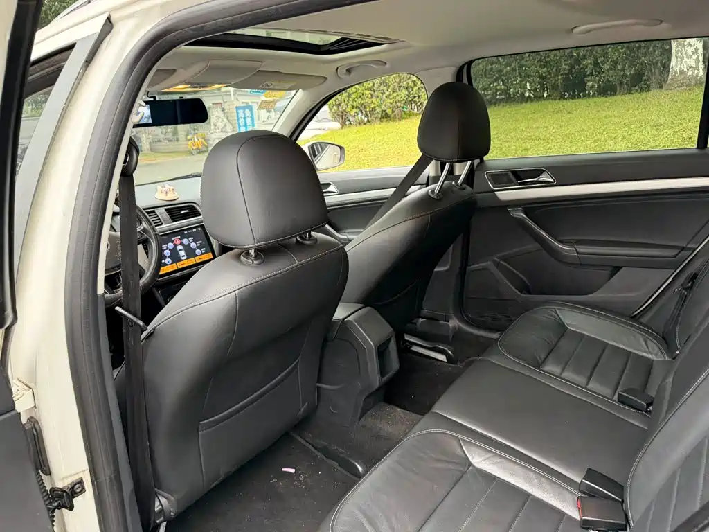 Volkswagen Gran Lavida — миниатюра 11