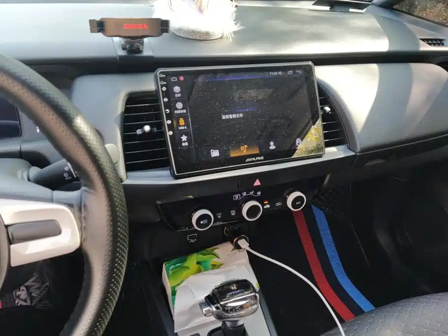 Honda Fit — миниатюра 13
