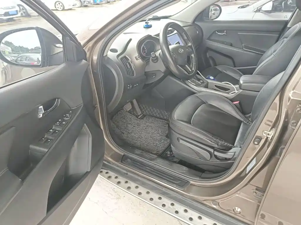 Kia Sportage — миниатюра 16