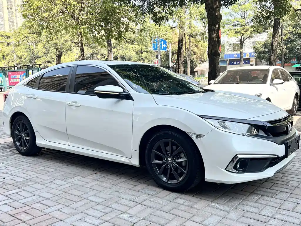 Honda Civic — миниатюра 3