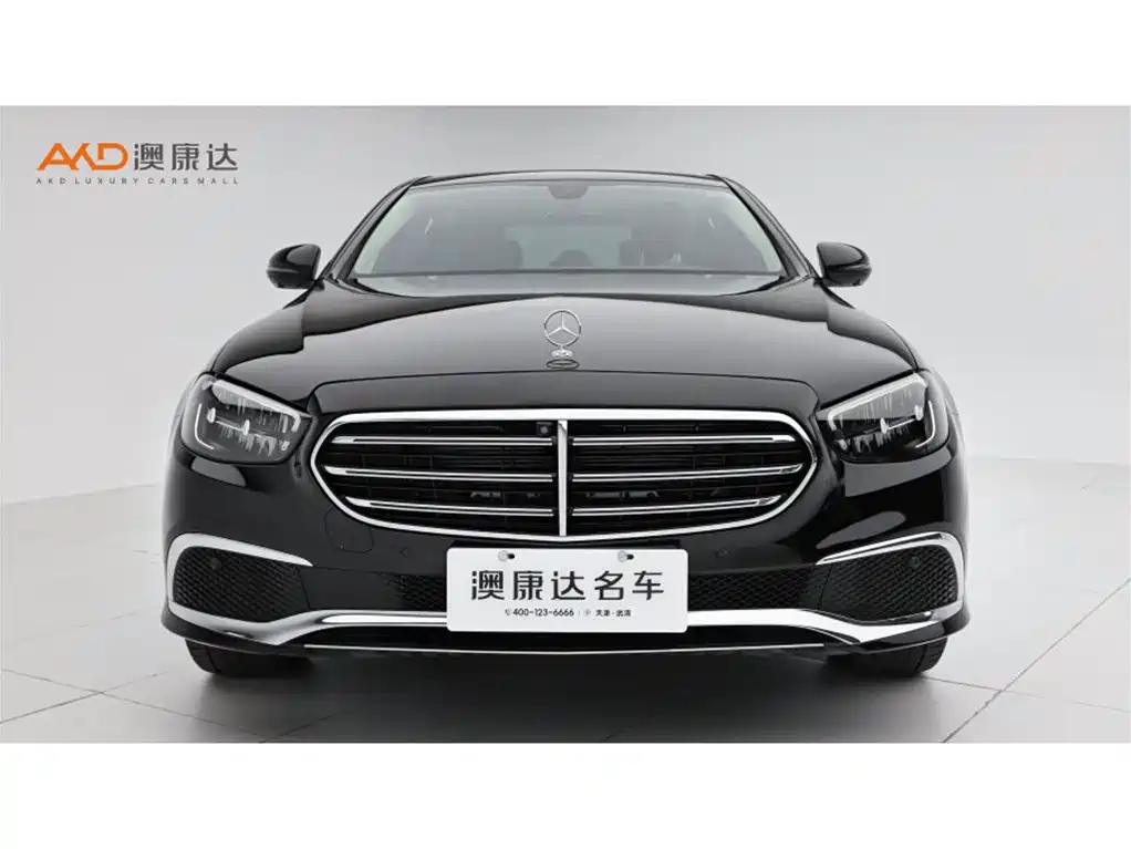 Mercedes-Benz E-Class — миниатюра 2