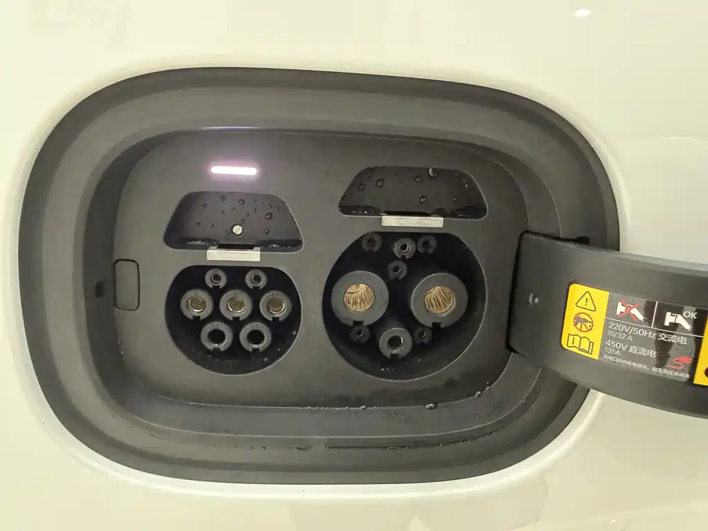 Li Auto Li L7 — миниатюра 21