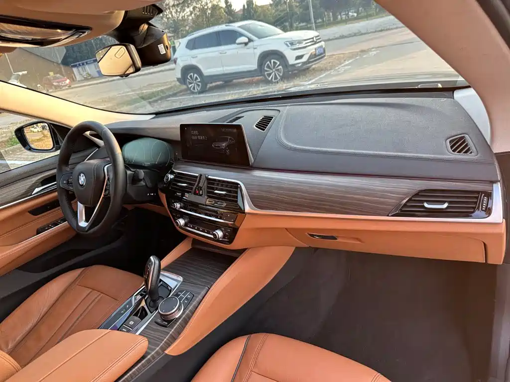 BMW 6 Series GT — миниатюра 17