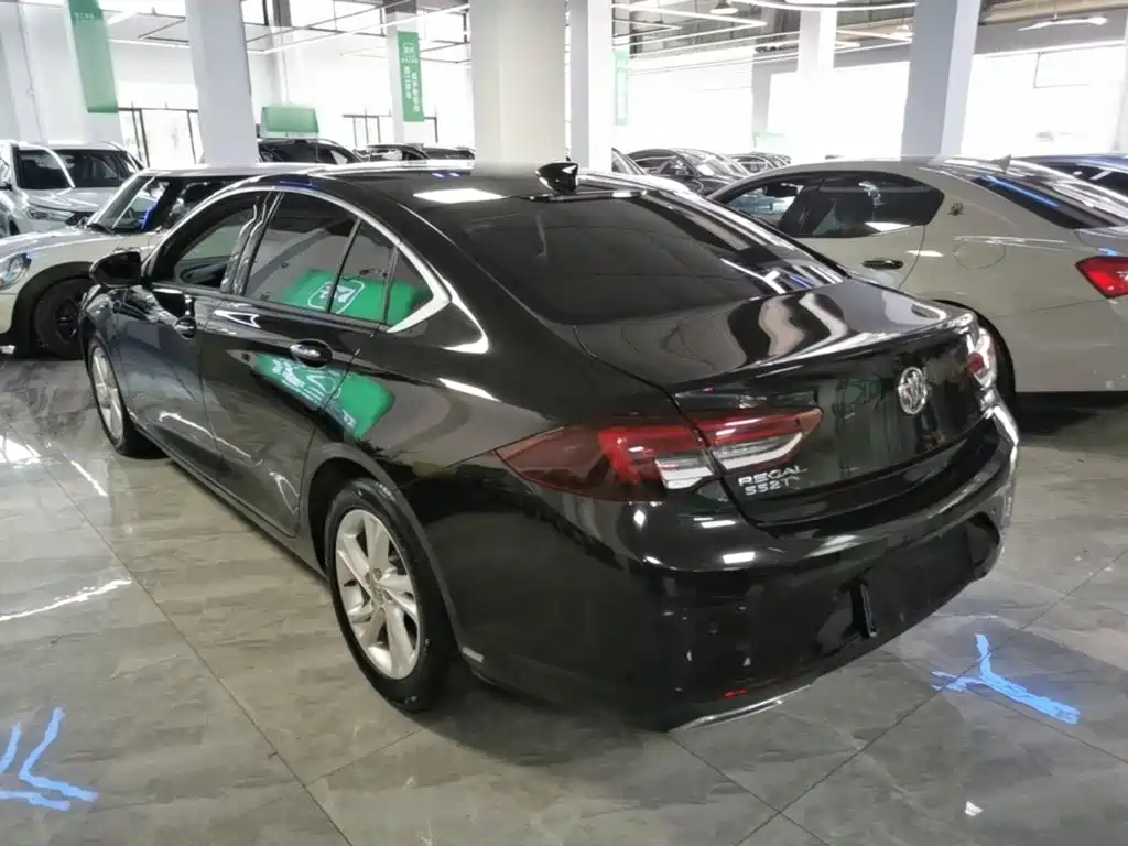 Buick Regal — миниатюра 5
