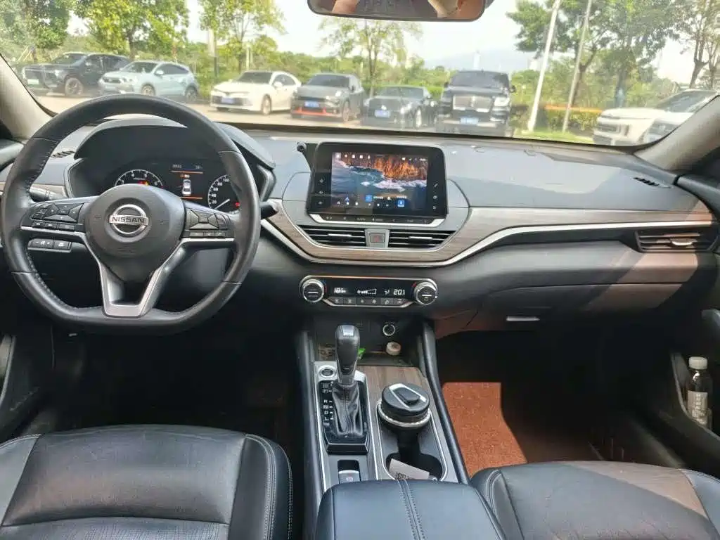 Nissan Teana — миниатюра 8
