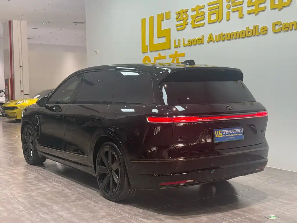 NIO ES8 — миниатюра 3