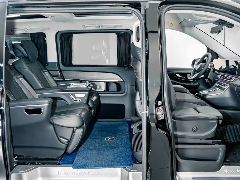 Mercedes-Benz V-Class — миниатюра 20