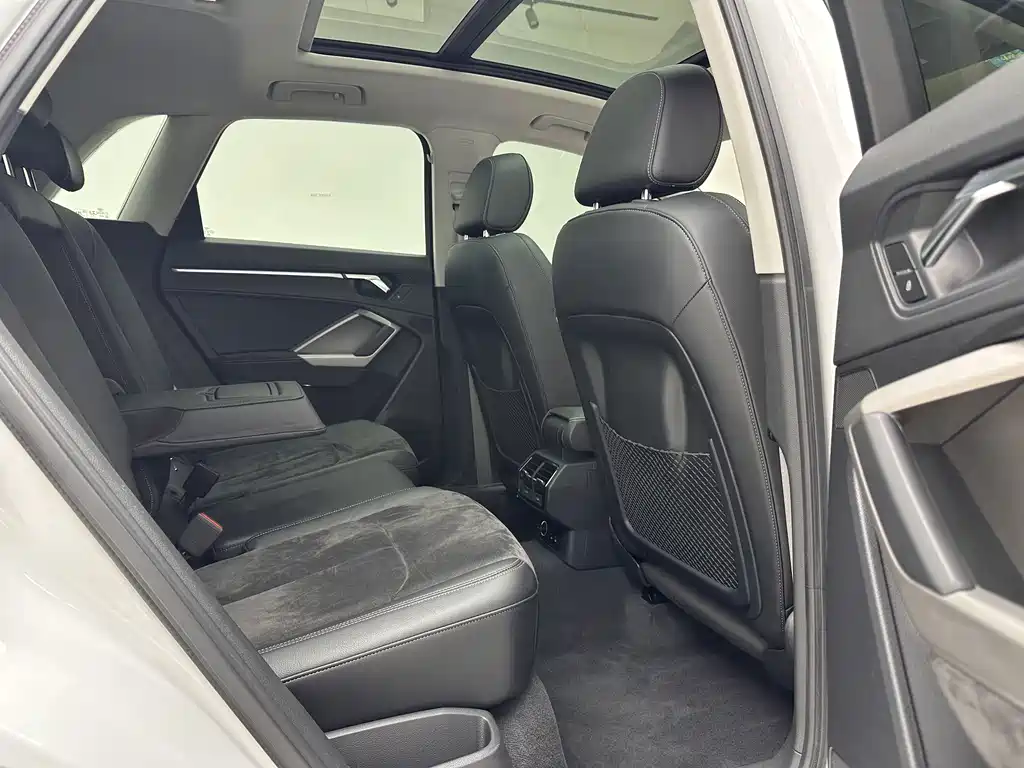 Audi Q3 — миниатюра 8