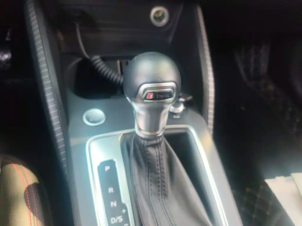 Audi Q2L — миниатюра 10