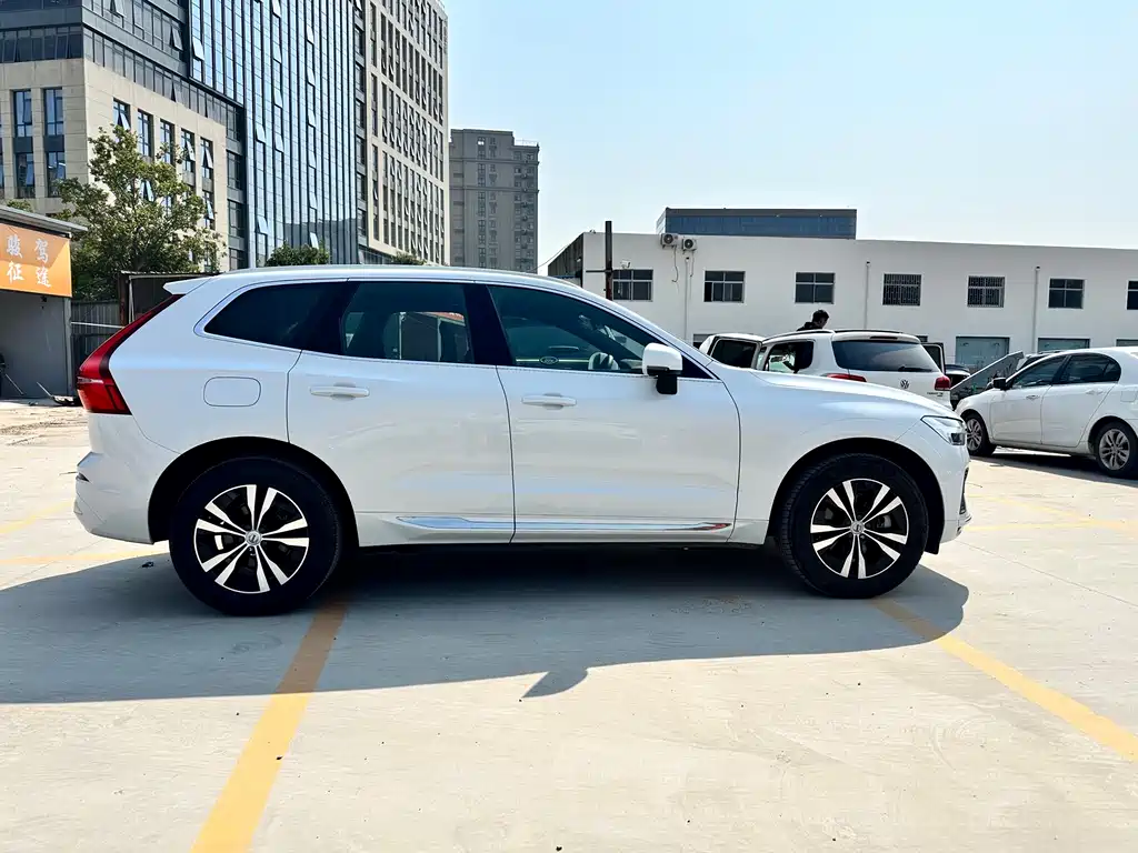 Volvo XC60 — миниатюра 4
