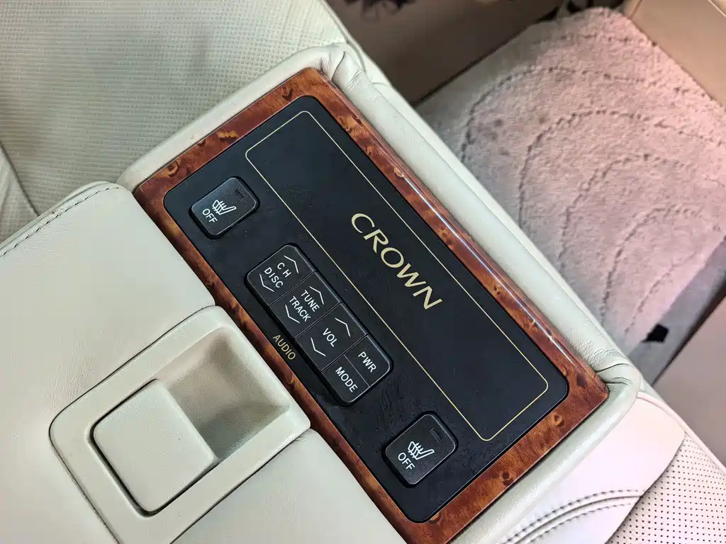 Toyota Crown 2007 2.5L Royal