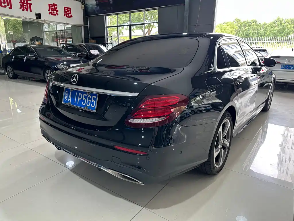 Mercedes-Benz E-Class E 2018 E 300 L Sport Fashion