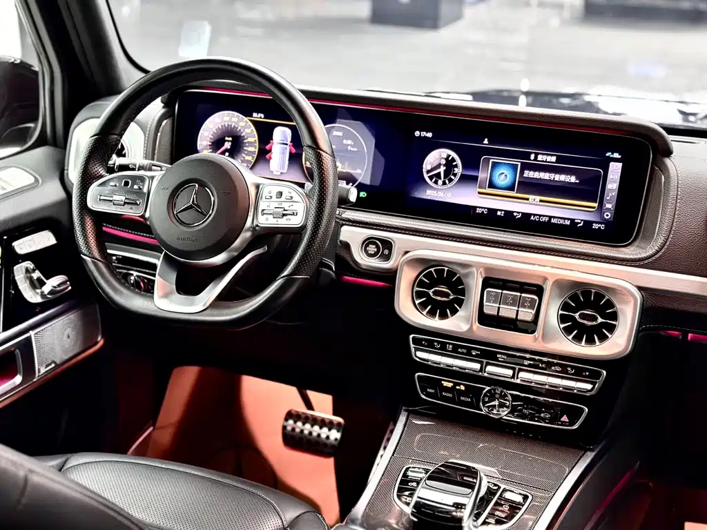 Mercedes-Benz G-Class — миниатюра 12
