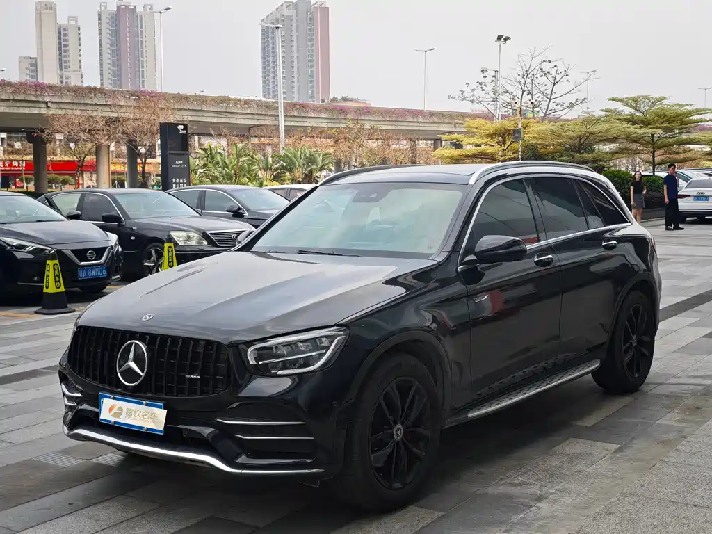 Mercedes-Benz GLC 2021