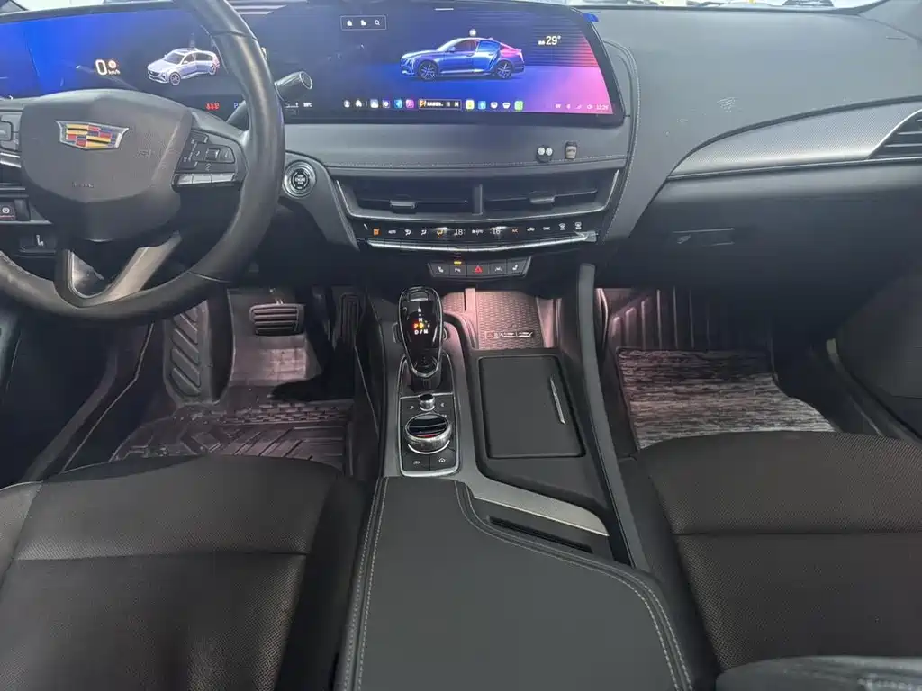 Cadillac CT5 — миниатюра 8