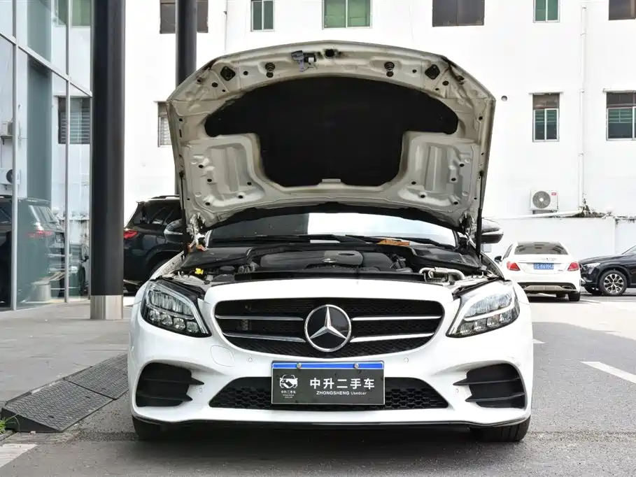 Mercedes-Benz C-Class — миниатюра 9