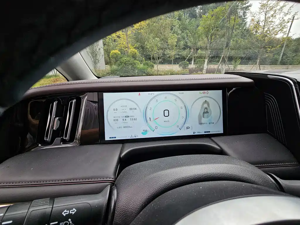 GAC Motor Trumpchi M8 — миниатюра 4