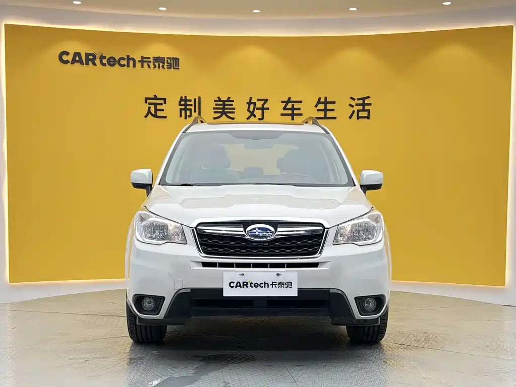 Subaru Forester 2014 2.0i AT Luxury