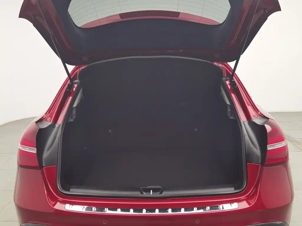Mercedes-Benz GLA — миниатюра 16