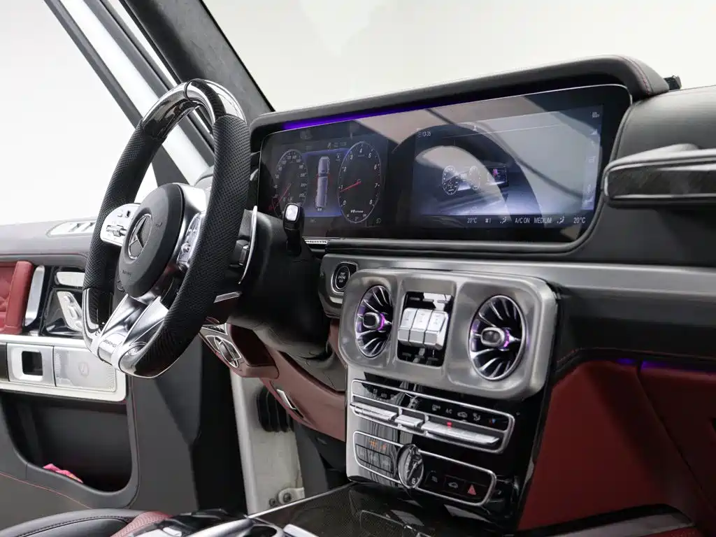 Mercedes-Benz G-Class — миниатюра 10
