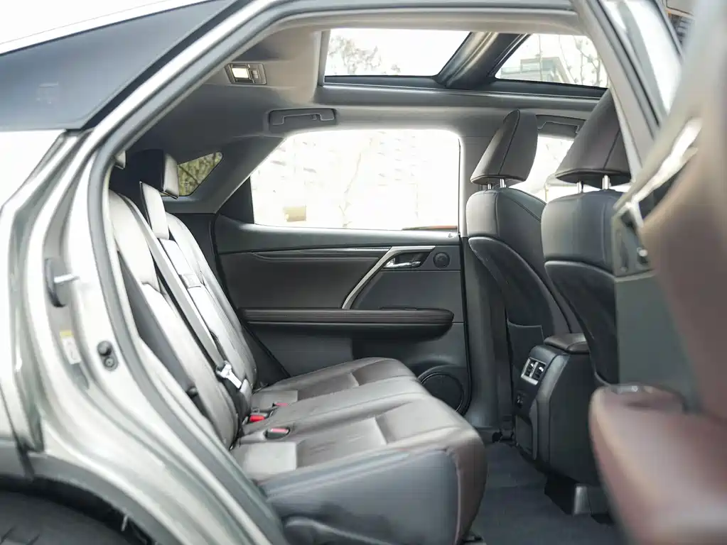Lexus RX — миниатюра 15
