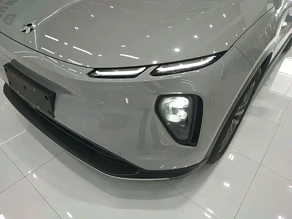 NIO EC6 — миниатюра 24