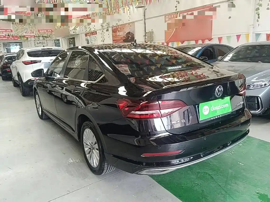 Volkswagen Lavida — миниатюра 5