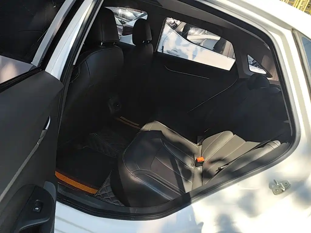 Buick Excelle — миниатюра 17