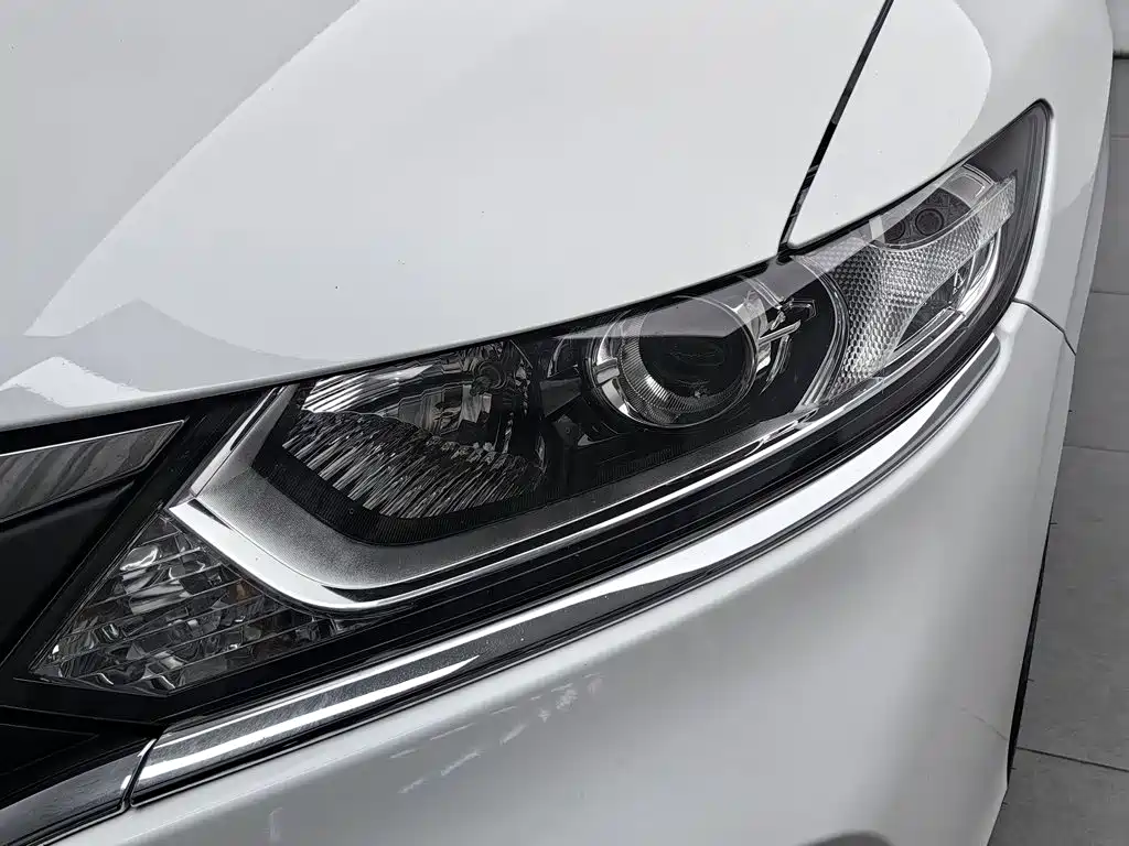 Honda Jade — миниатюра 7