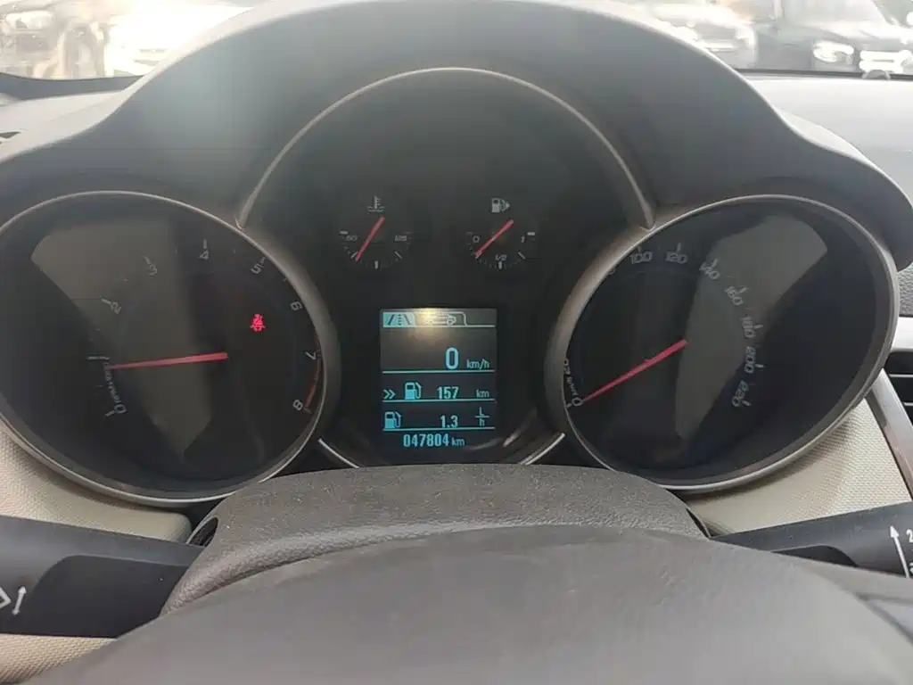 Chevrolet Cruze — миниатюра 12