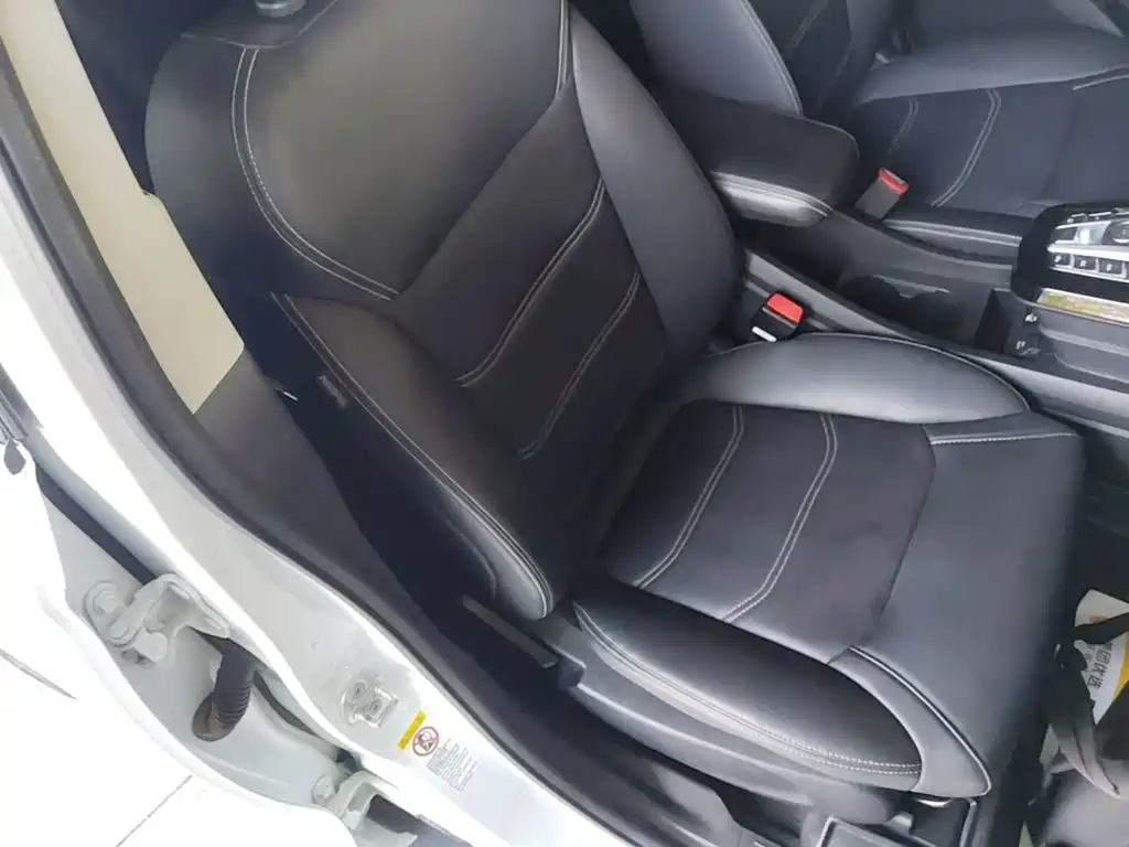 BYD Yuan EV — миниатюра 25
