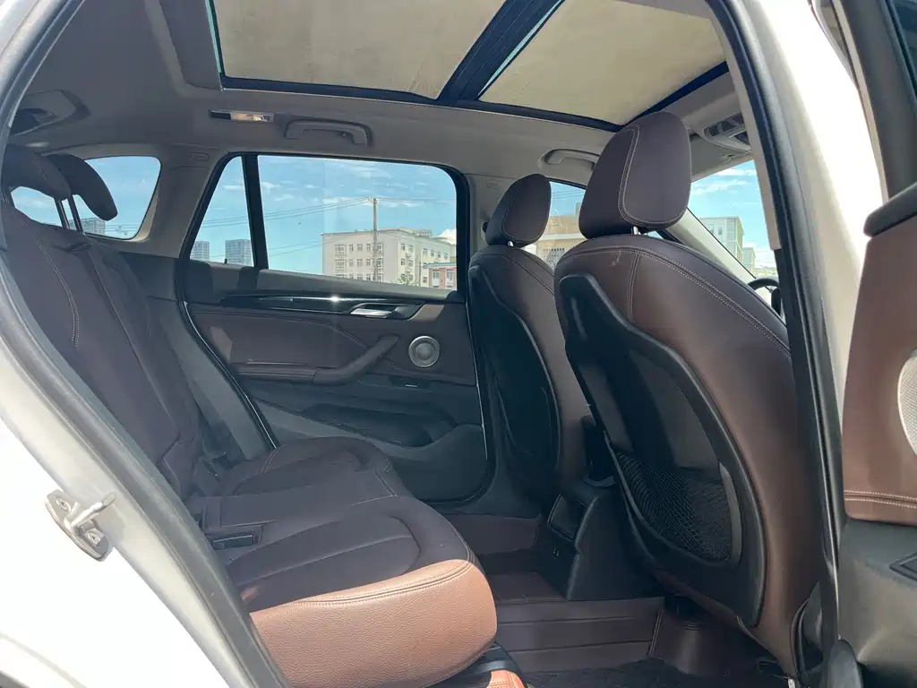 BMW X1 — миниатюра 13
