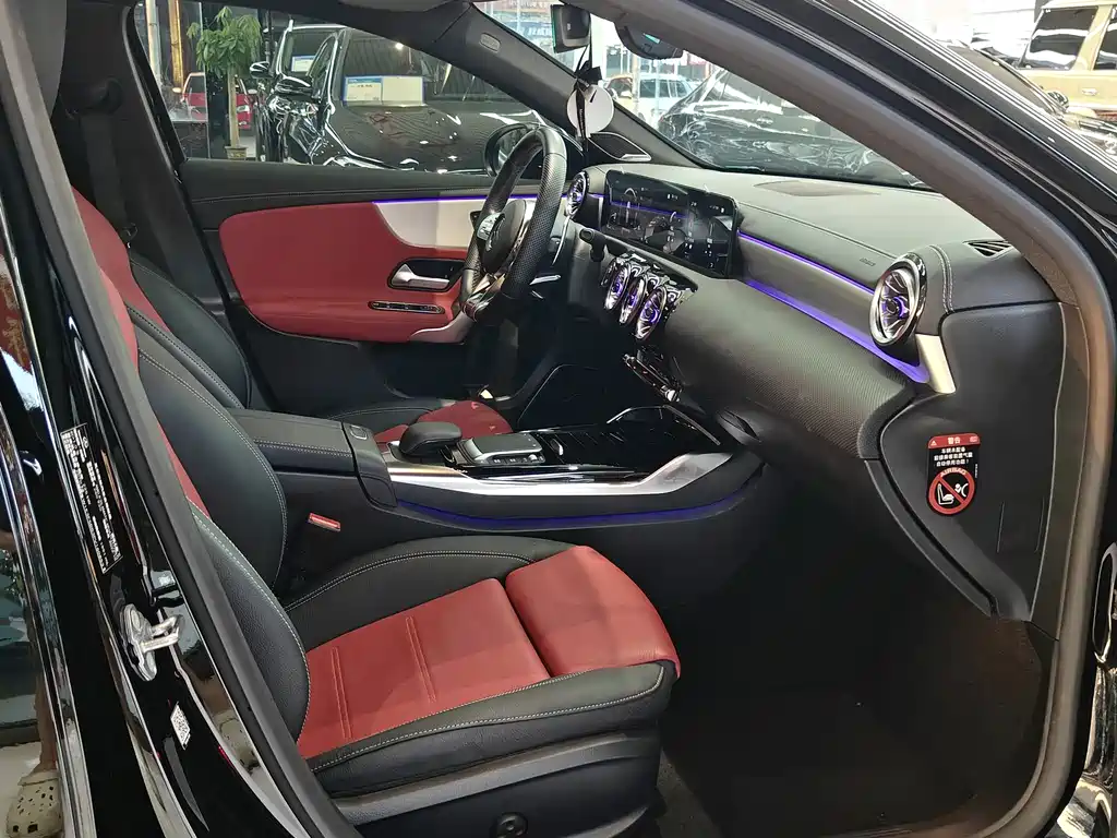 MERCEDES-BENZ A CLASS AMG