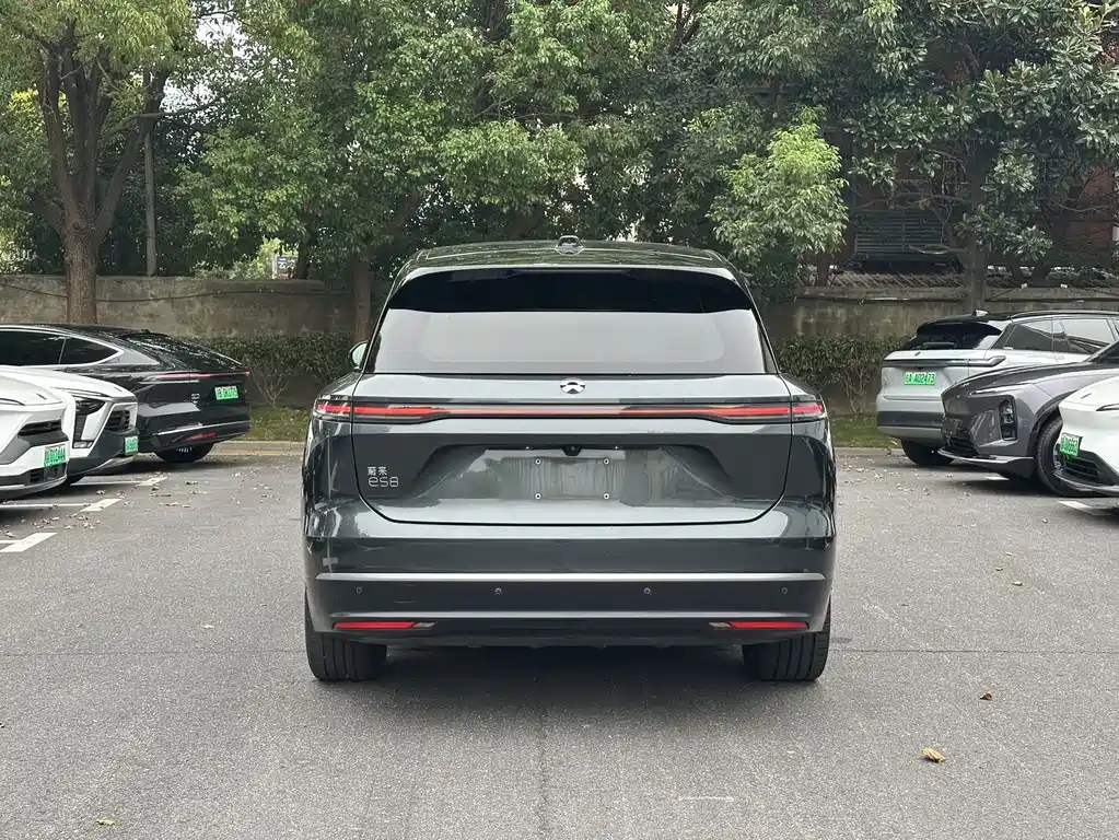 NIO ES8 — миниатюра 4