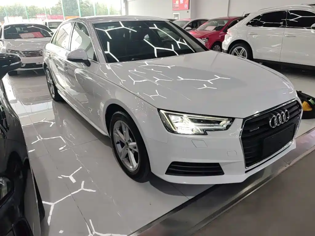 Audi A4L — миниатюра 4