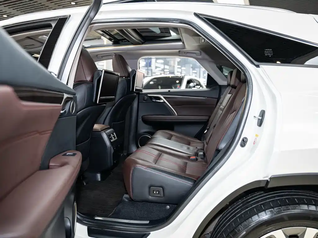 Lexus RX — миниатюра 10