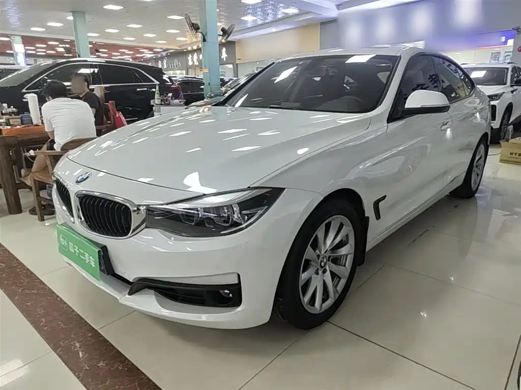 BMW 3 Series GT 2018