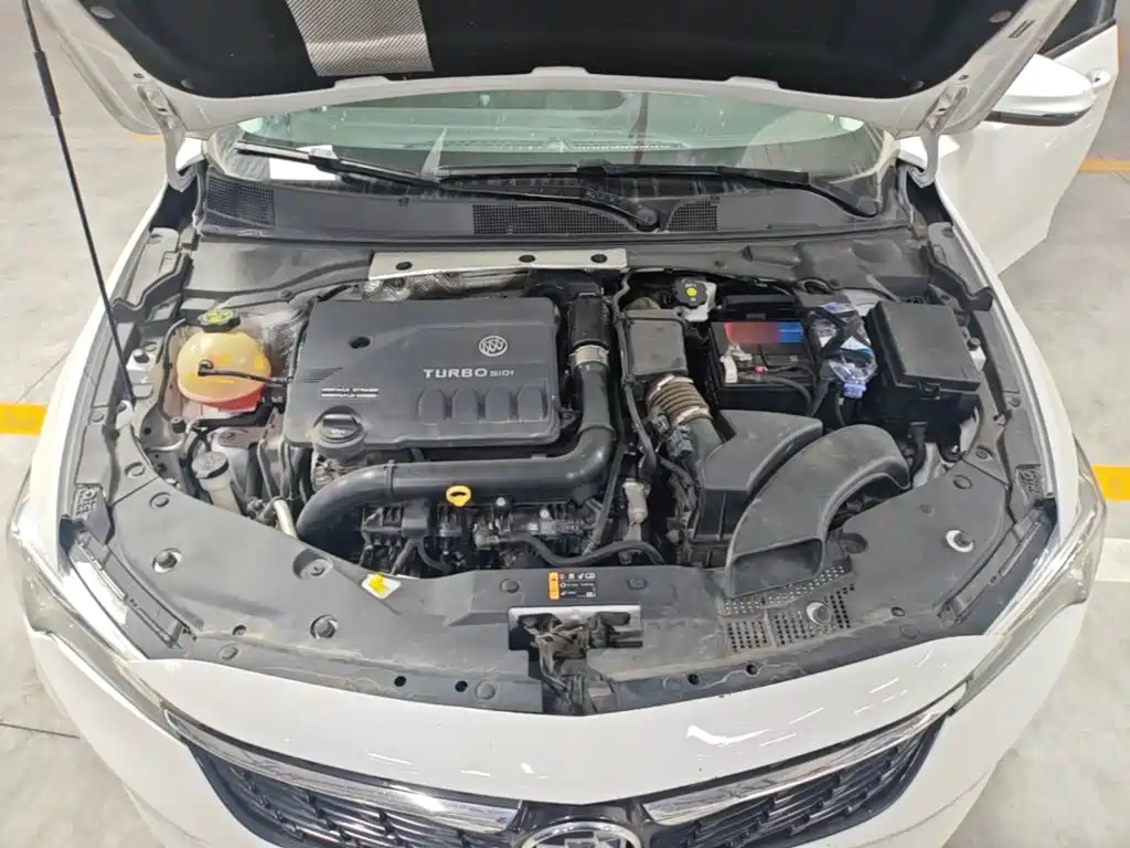 Buick Verano — миниатюра 20