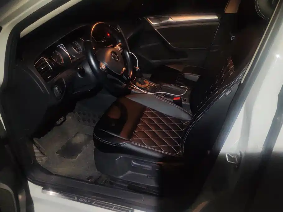 Volkswagen Golf — миниатюра 9