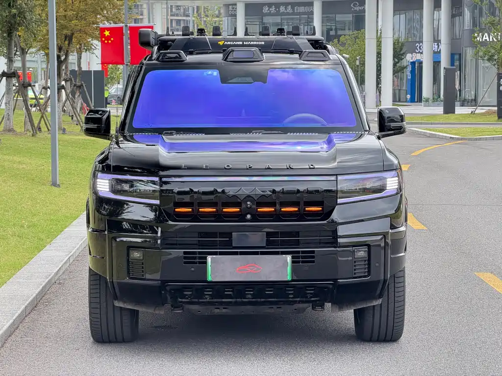 Fang Cheng Bao Leopard 8 — миниатюра 2