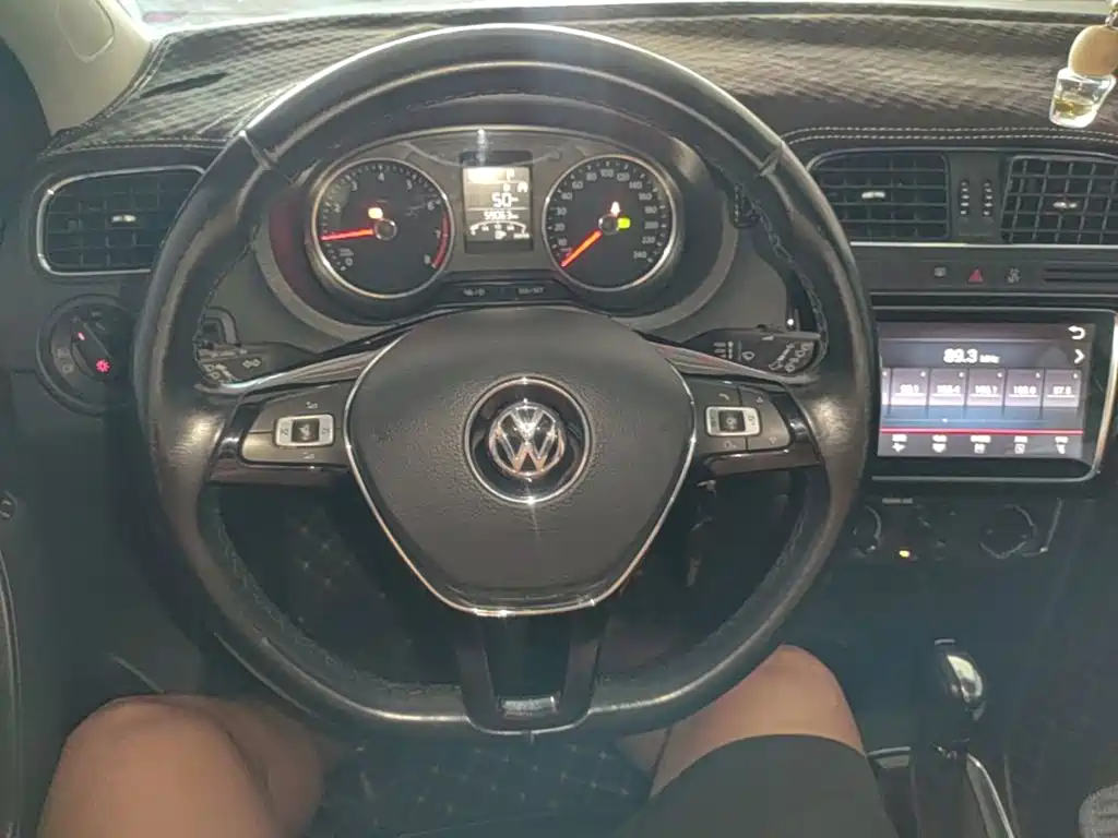 Volkswagen Polo — миниатюра 11