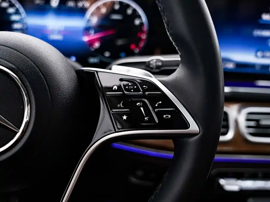 Mercedes-Benz GLE (Import) — миниатюра 27