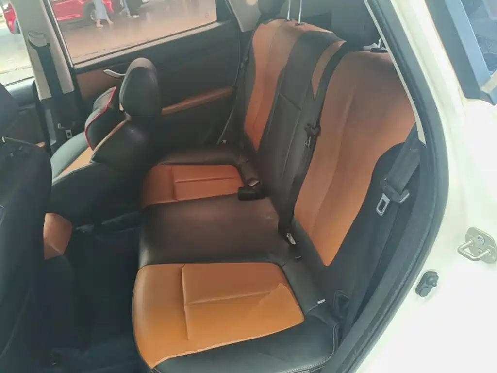Landwind Landwind X2 — миниатюра 17