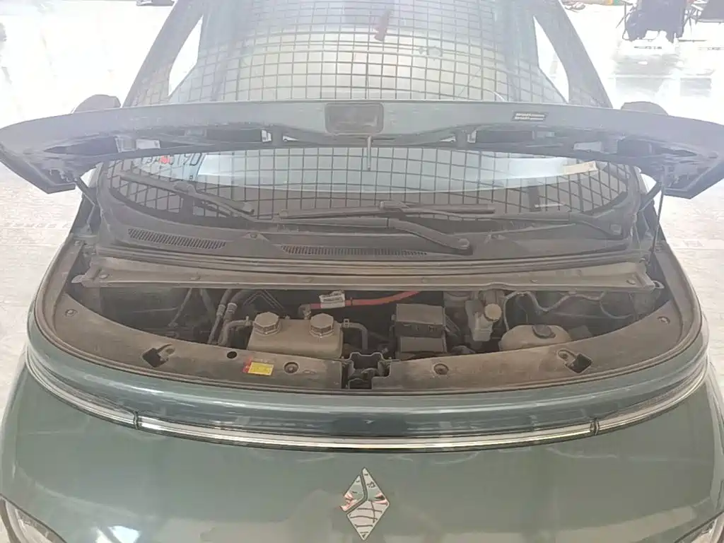 Baojun Yunduo — миниатюра 20