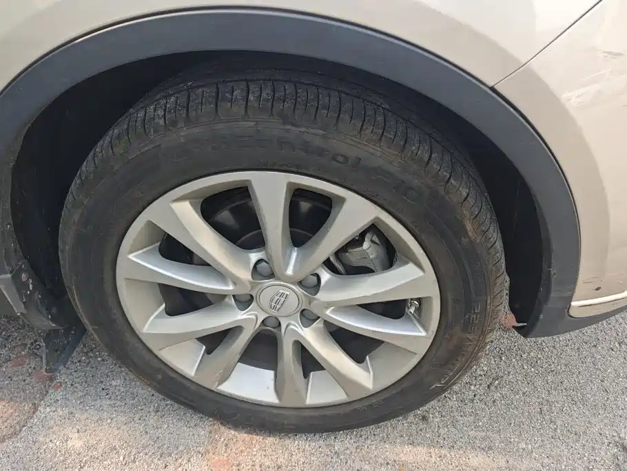 Geely Emgrand GS — миниатюра 6